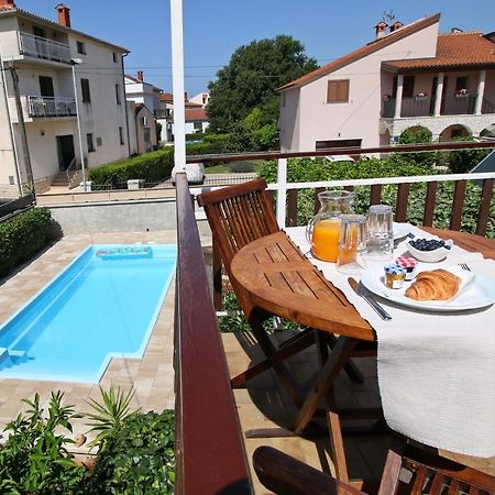 Apartment Nana Rovinj Exterior photo